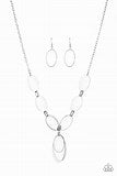 Paparazzi Accessories All Oval Town Silver Necklace