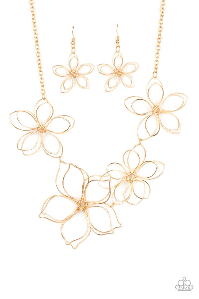 Flower Garden Fashionista - Gold Floral Necklace Paparazzi Accessories