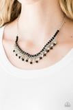 PAPARAZZI ACCESSORIES A TOUCH OF CLASSY - BLACK NECKLACE